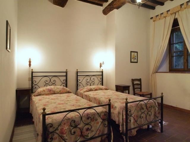 Castello Di Montalto Aparthotel Castelnuovo Berardenga Room photo