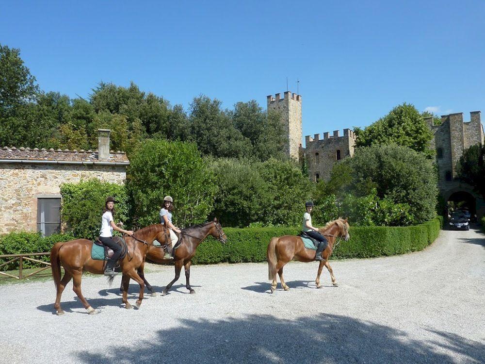 Castello Di Montalto Aparthotel Castelnuovo Berardenga Exterior photo