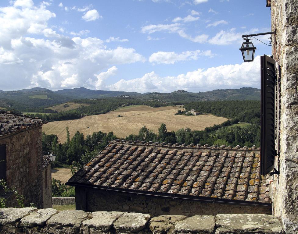 Castello Di Montalto Aparthotel Castelnuovo Berardenga Exterior photo