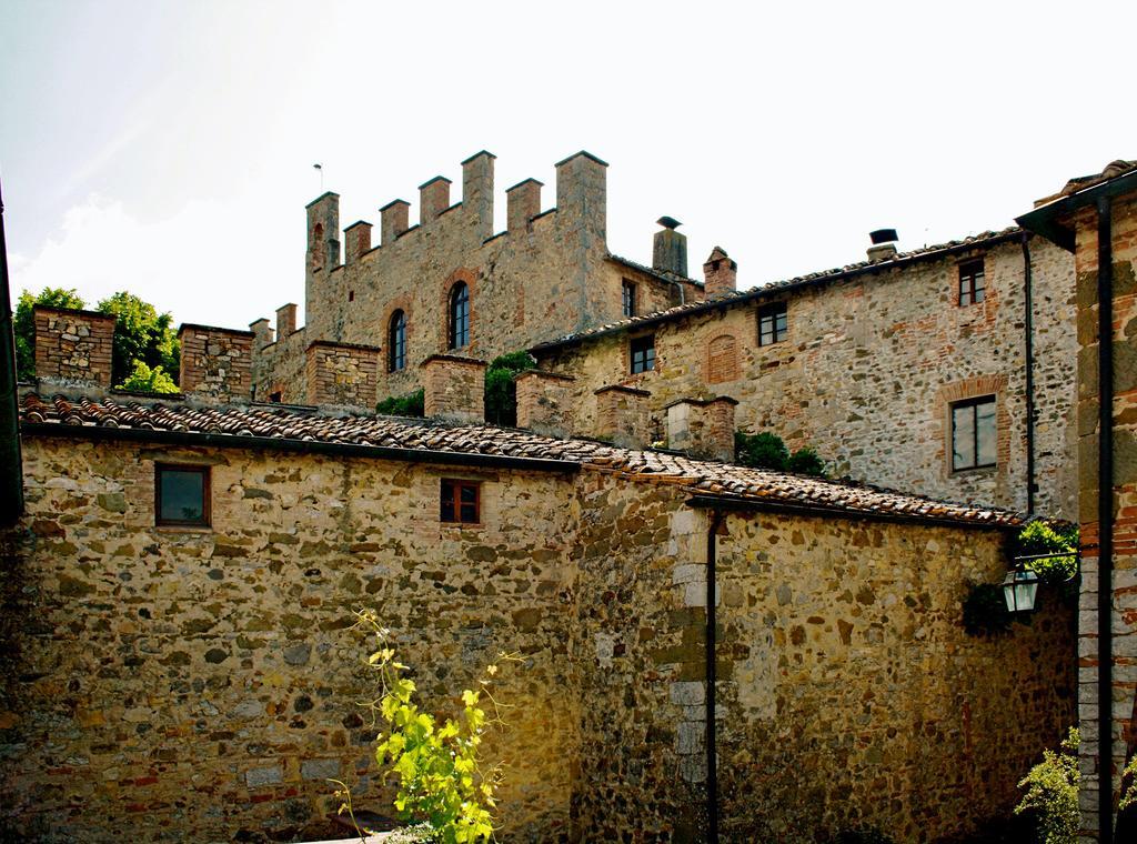Castello Di Montalto Aparthotel Castelnuovo Berardenga Exterior photo